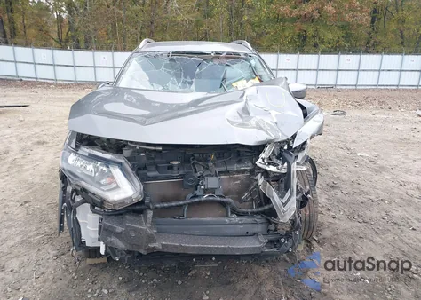 2019 Nissan Rogue Sv z USA, uszkodzony, nr VIN KNMAT2MTXKP553356